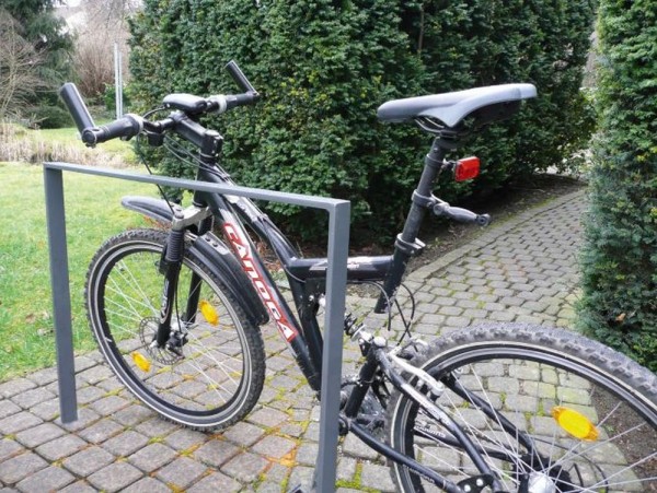 Fahrrad Anlehnbügel aus Flachstahl Fahrradständer AMSDirekt